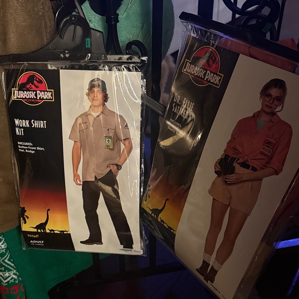 Jurassic park men and women costume  ADULT LARGE